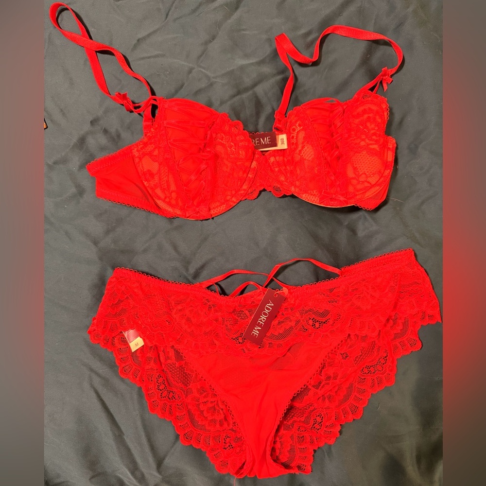 Adore Me Red Lace Bra & 3-Panty Set – Valentine’s Collection